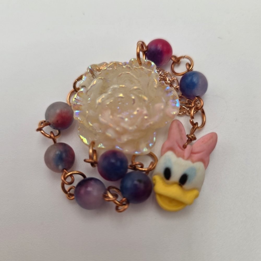 Handmade Rose & Character Pendant Car Charm – Cute Rearview Mirror Decor - Picture 3 of 4